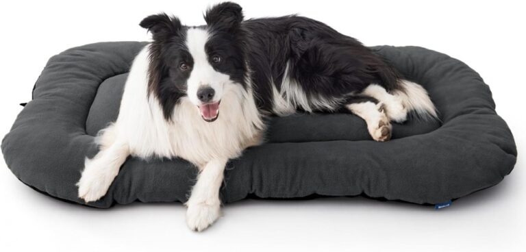 Bedsure Washable Fleece Dog Crate Mat Non Slip Bottom 104x69cm