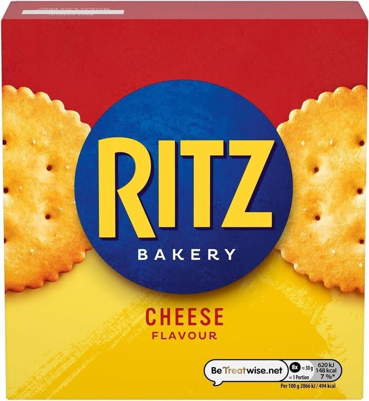 Ritz Cheese Flavoured Crackers 140 G 1 Pack