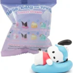 Hello Kitty Mini Figure Blind Bag – 1 Random Figure Included (4cm Sweet Dreams Series), Collect 1 of 6 Regular or Flocked Characters, Cute Sanrio Surprise Toy for Fans & Collectors