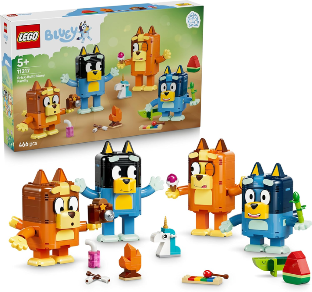 LEGO Bluey Brick Built Bluey Family