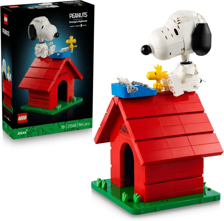 LEGO Ideas Peanuts Snoopy S Doghouse Display Model Kit For Adults W Snoopy Dog A
