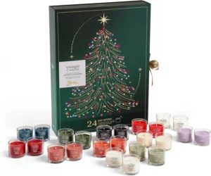 Yankee Candle Christmas Scented Candles Gift Set Winter 2026 Collection Perfect