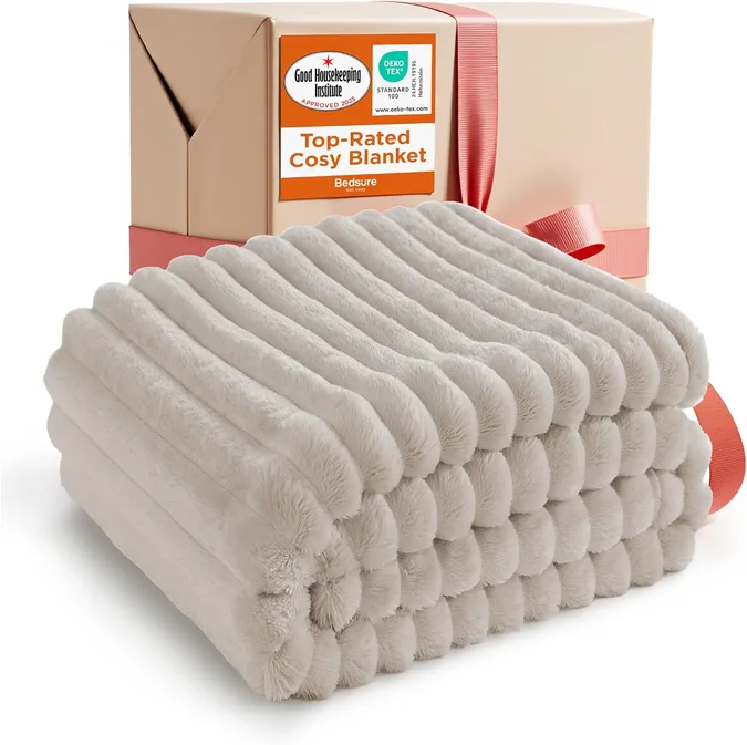 Bedsure Fleece Throw Blanket For Bed Fluffy Throw Beige 130x170 Cm