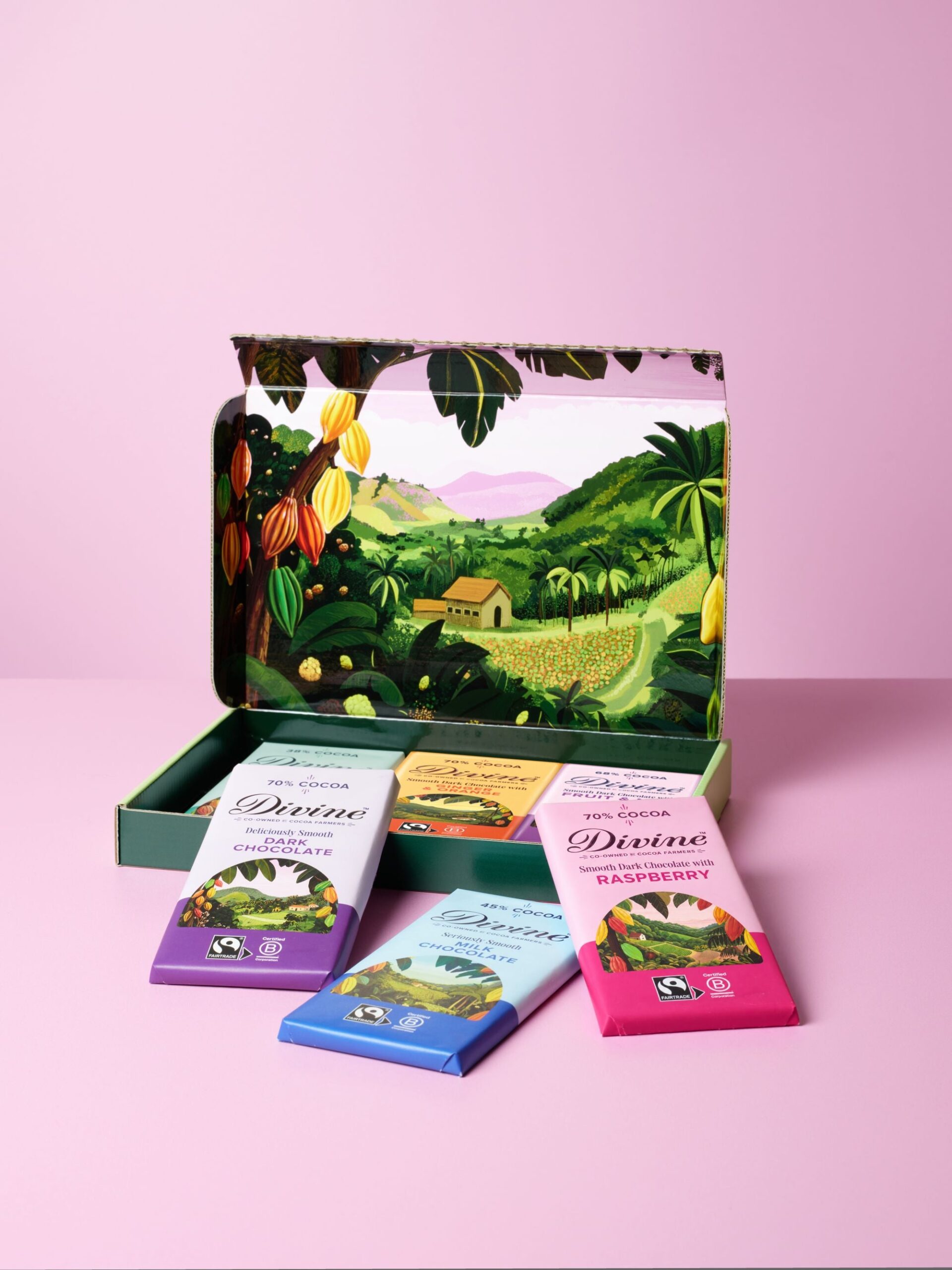 Divine Chocolate Lover’s Gift Box – Mixed (6 bars)