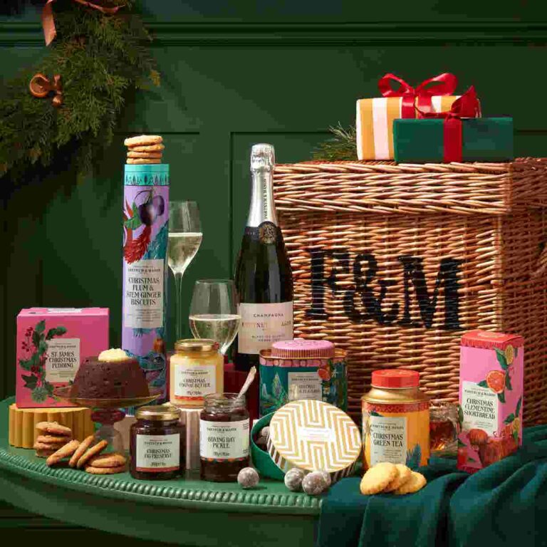 The Fortnum’s Classic Christmas Hamper