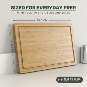 Larhn Large Wooden Chopping Board With Handle 38x25x2cm