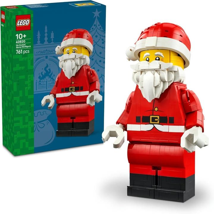 LEGO Up Scaled Santa Minifigure 40820